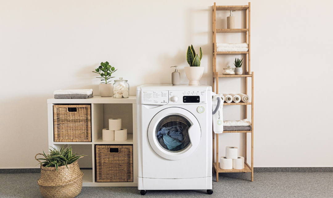 how-to-decutter-laundry-planetcare-unsplash-spacemanagers-blog